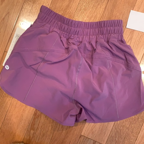 NWT Lulu wisteria purple track that 3” high rise - Picture 7 of 7